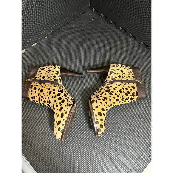 Tory Burch Priscilla Animal Print Bootie Calf Hair Cheetah Leopard‎ Womens 8.5 - Picture 3 of 11